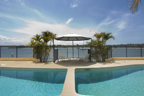Commodore Apartments - ACT Tourism 3