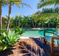 Como Palm Retreat - Tropical Oasis - ACT Tourism