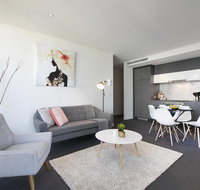 Complete Host Wrap Apartments - ACT Tourism