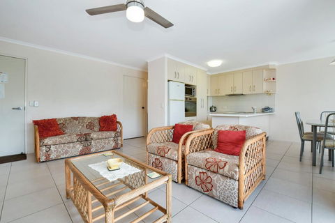 Coral Breeze Penthouse - ACT Tourism 3