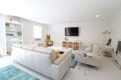 Corella Studio Apartment In Raffetys Resort - ACT Tourism 3