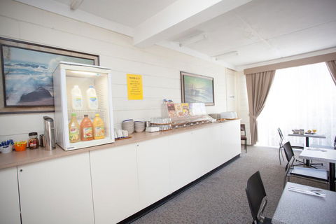Corio Bay Motel - ACT Tourism 1