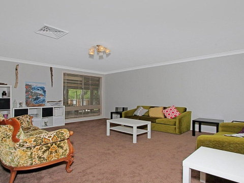 Corner Haven - Family Retreat With Outdoor Living - ACT Tourism 1