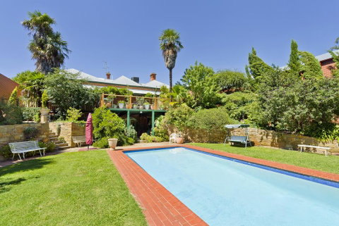 Corvah House - ACT Tourism 0