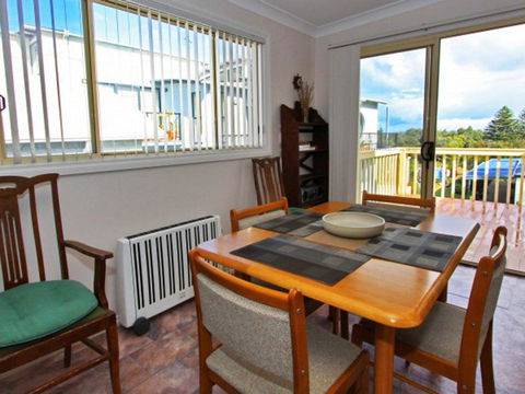 Cosy Cottage By The Sea - ACT Tourism 1