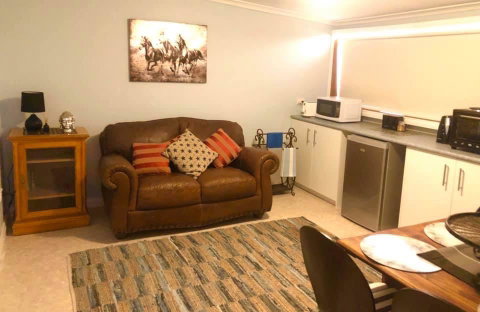 Cottage Equus - ACT Tourism 1