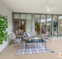 COTTON BEACH 85 - PRIVATE Mid Floor APARTMENT - ACT Tourism