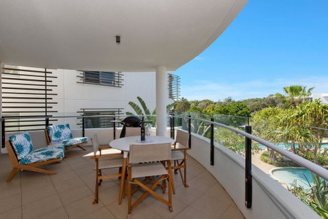 COTTON BEACH APARTMENT 35 - POOL VIEWS - ACT Tourism 0