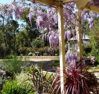 Country Charm Retreat BB - ACT Tourism