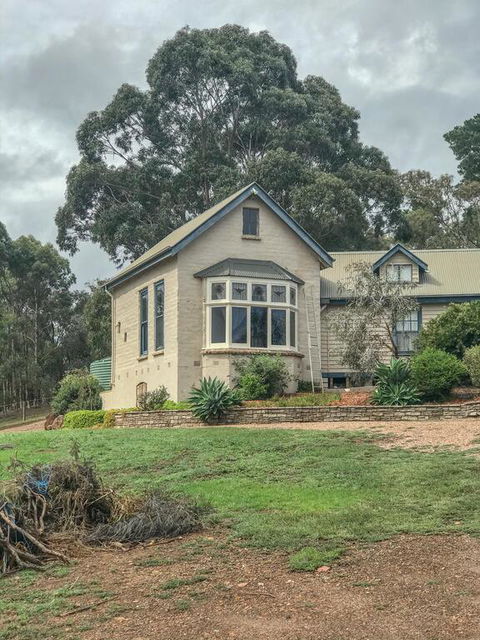 Country Paradise In The Gully - ACT Tourism 3