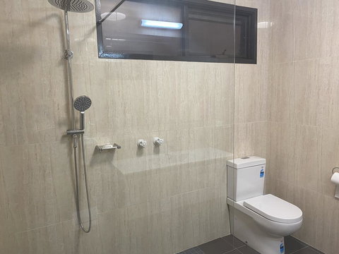 Country Plaza Halls Gap - ACT Tourism 2