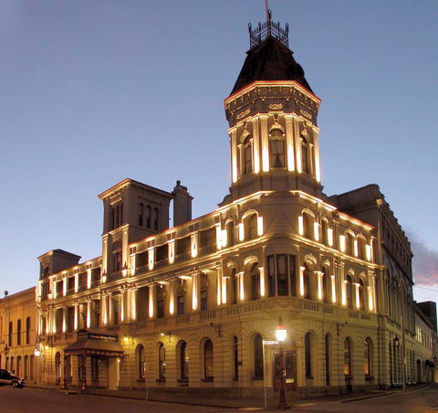 Craig's Royal Hotel - ACT Tourism 1