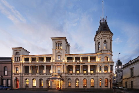 Craig's Royal Hotel - ACT Tourism 0