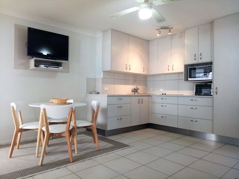 Cranbourne Court Unit 7 - ACT Tourism 3