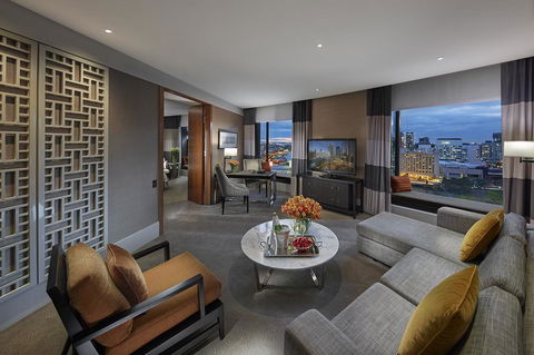 Crown Towers Melbourne - ACT Tourism 1
