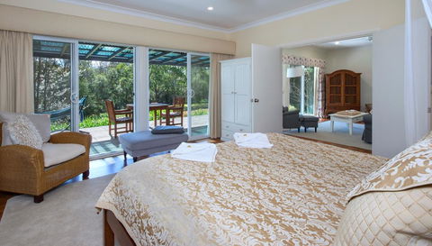 Crystal Creek Meadows - ACT Tourism 1