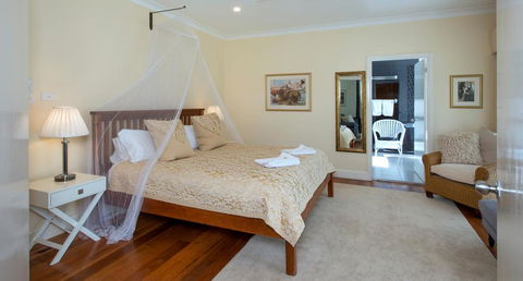 Crystal Creek Meadows - ACT Tourism 2
