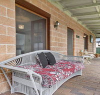 Cudgee - quaint cottage with separate cabin - ACT Tourism