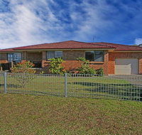 Culburra Getaway - close to beach and lake - ACT Tourism