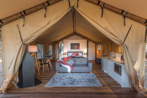 Currajong Retreat - ACT Tourism 3