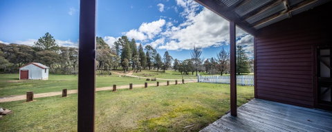 Currango Cottages - ACT Tourism 3