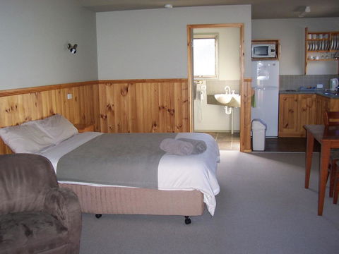 D'Altons Resort - ACT Tourism 2