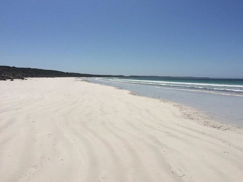 D'Estrees Bay Beach House - ACT Tourism 1