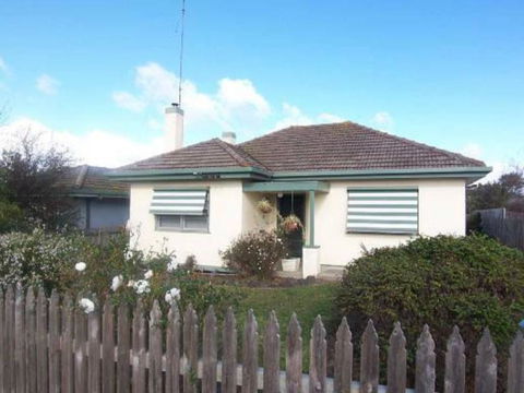 Daisy Cottage On Duke - ACT Tourism 0