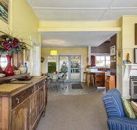 Dalmuir Homestead - Walk To Dromana Beach - ACT Tourism