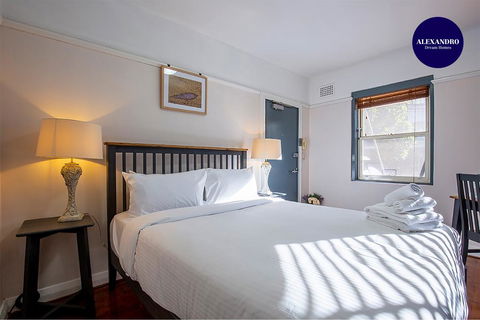 DARLINGHURST STUDIO // SHARED ROOFTOP SPACE - ACT Tourism 2