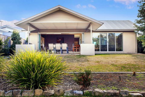 Dashaz Dream - ACT Tourism 1