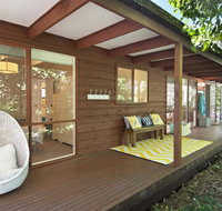 De Angelis Beach House - ACT Tourism