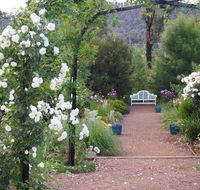 Delderfield Cottages - ACT Tourism