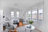 Designer styled studio in the heart of trendy Glebe