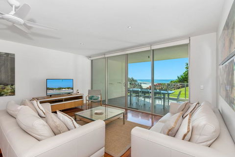 DIRECT BEACH ACCESS - 3 BED APART - CABARITA BEACH - ACT Tourism 1