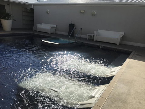 Dover Motel - ACT Tourism 1