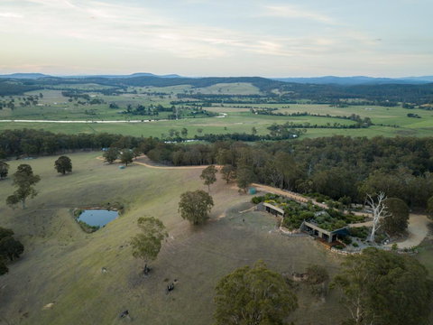 Down To Earth Farm Retreat - ACT Tourism 0