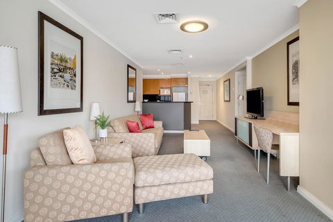 DREAM HARBOUR VIEW 2 BRM // GYM, POOL And PARKING - ACT Tourism 3