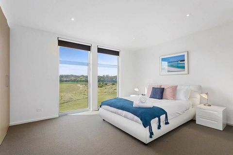 DREW Golfers Delight Close To St Andrews Beach - ACT Tourism 0