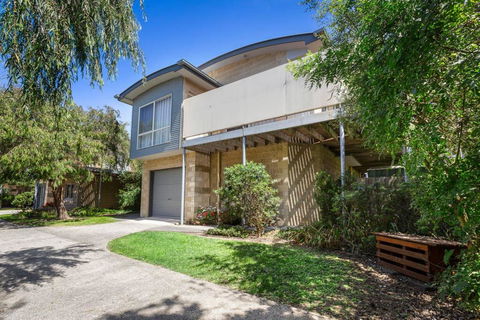 DRIFTWOOD VILLA - Free Wifi, Walk To Beach - ACT Tourism 0