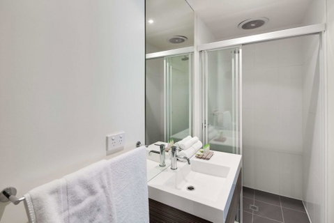 Drouin Motel - ACT Tourism 1
