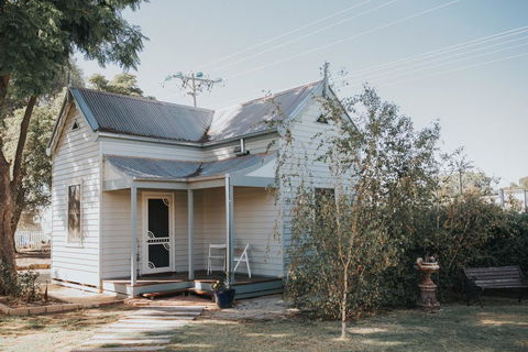 Dubuque Bed And Breakfast - ACT Tourism 2