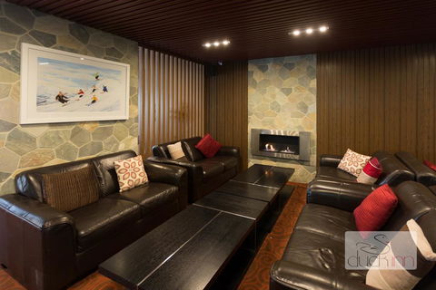 Duck Inn Mt Buller - ACT Tourism 2