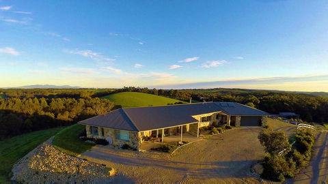 Eagle Rock B&B, Fish Creek - ACT Tourism 0