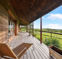 Eagles Rest  Maluna Vineyard - ACT Tourism