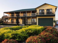 Book Eden Park Accommodation Vacations ACT Tourism ACT Tourism