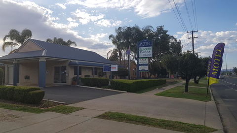 Edward Parry Motel And Apartments - ACT Tourism 0