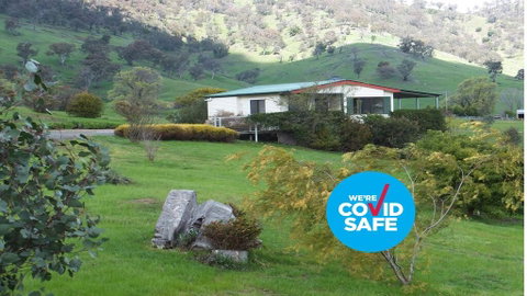Elm Cottage - ACT Tourism 2