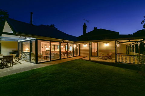 Elm Tree Lodge Beechworth - ACT Tourism 0