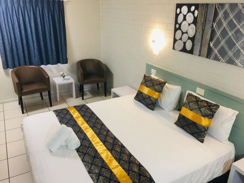 Emerald Highlands Motel - ACT Tourism 3
